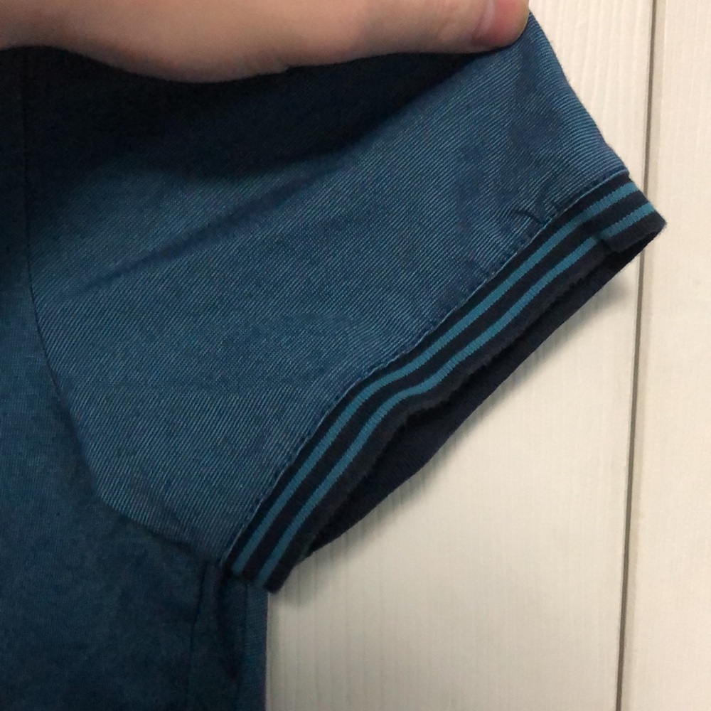 Perry Ellis polo - Picture 4 of 5